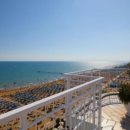 Termini Beach Hotel & Suites Lido di Jesolo Exterior photo