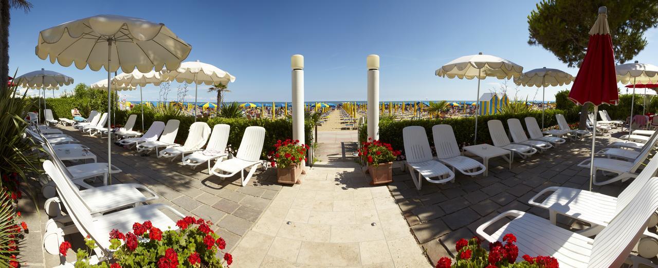 Termini Beach Hotel & Suites Lido di Jesolo Exterior photo